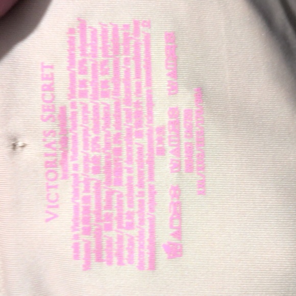 Victoria's Secret Twist Front Bikini & Brazilian Bottoms In Leopard 36DDD & XXL - Picture 7 of 10